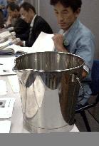 Workers used buckets at Tokaimura plant for 7-8 years